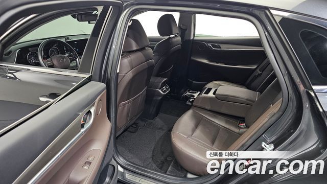 Hyundai Grandeur (IG) 2.5 Premium Choice 2021 — фото 12