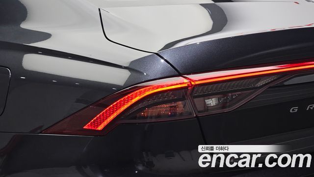 Hyundai Grandeur (IG) 2.5 Premium Choice 2021 — фото 23