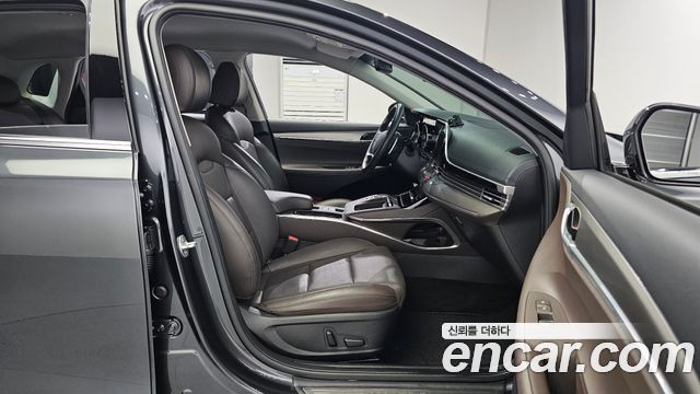 Hyundai Grandeur (IG) 2.5 Premium Choice 2021 — фото 26