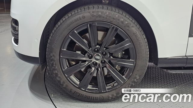 Land Rover Range Rover (V) P530 Autobiography Long Wheel Base 2023 — фото 5