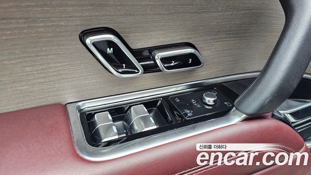 Land Rover Range Rover (V) P530 Autobiography Long Wheel Base 2023 — фото 15
