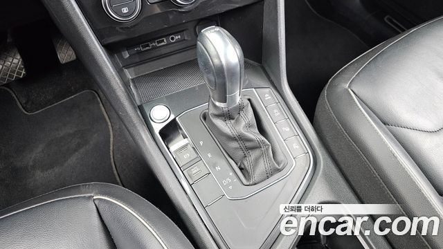 Volkswagen Tiguan (II) 2.0 TDI Prestige 2018 — фото 9