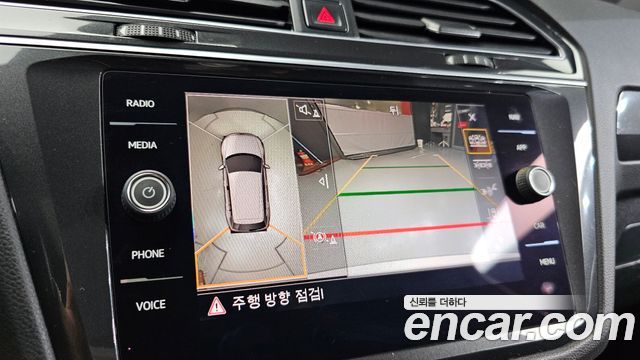 Volkswagen Tiguan (II) 2.0 TDI Prestige 2018 — фото 19