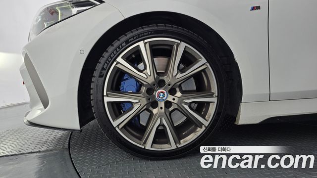BMW 1 Series (F40) M135i xDrive First Edition 2022 — фото 5
