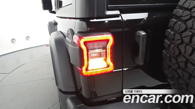 Jeep Wrangler (JL) 2.0 Rubicon 2Door 2023 — фото 23