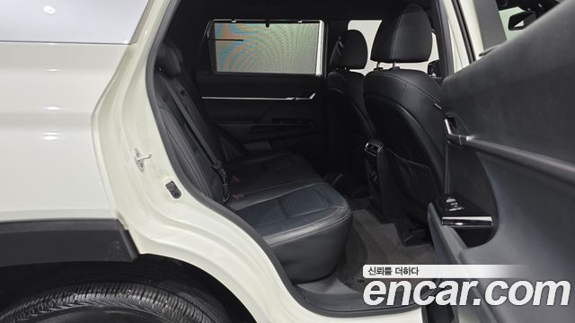 KG Mobility (SsangYong) Torres Gasoline 1.5 4WD T7 2023 — фото 11