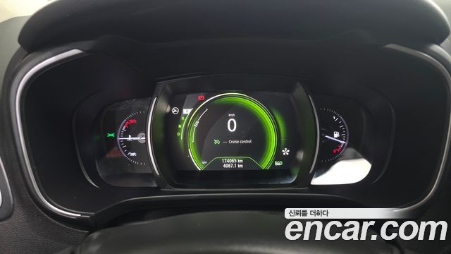 Renault Korea QM6 Gasoline 2WD RE 2018 — фото 8