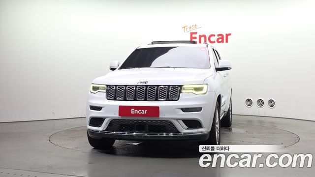 Jeep Grand Cherokee 3.0 Diesel Overland Summit WK2 2018 — фото 3