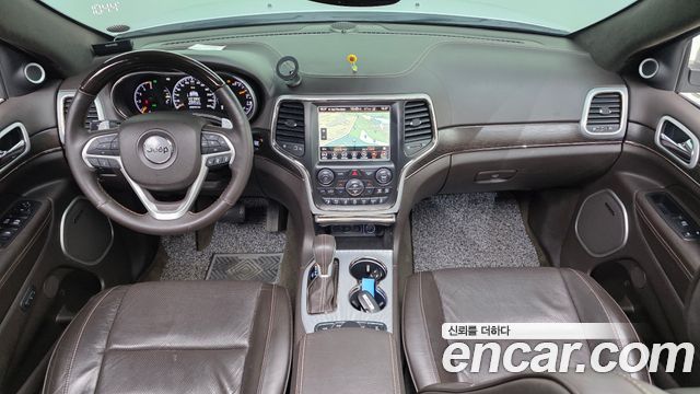 Jeep Grand Cherokee 3.0 Diesel Overland Summit WK2 2018 — фото 7