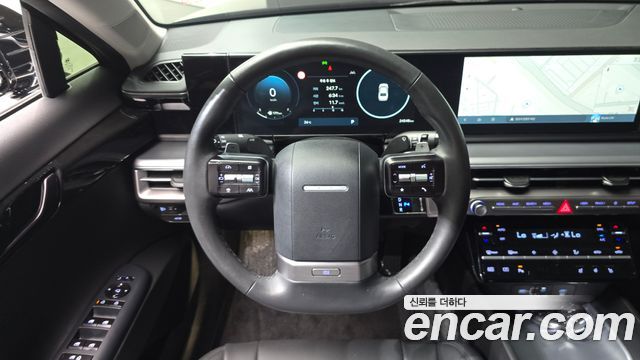 Hyundai Grandeur (GN7) 2,5 Gasoline 2WD Premium 2023 — фото 17
