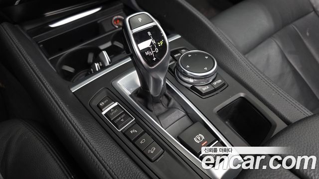 BMW X6 (F16) xDrive 30d 2016 — фото 9