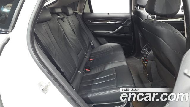 BMW X6 (F16) xDrive 30d 2016 — фото 12