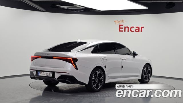 Kia K5 (III) 2.0 Noblesse 2024 — фото 2