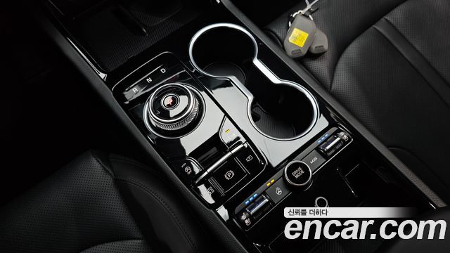 Kia K5 (III) 2.0 Noblesse 2024 — фото 9