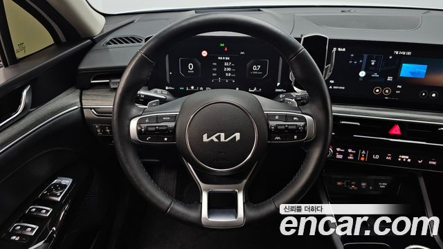 Kia K5 (III) 2.0 Noblesse 2024 — фото 13