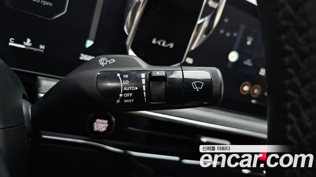 Kia K5 (III) 2.0 Noblesse 2024 — фото 28