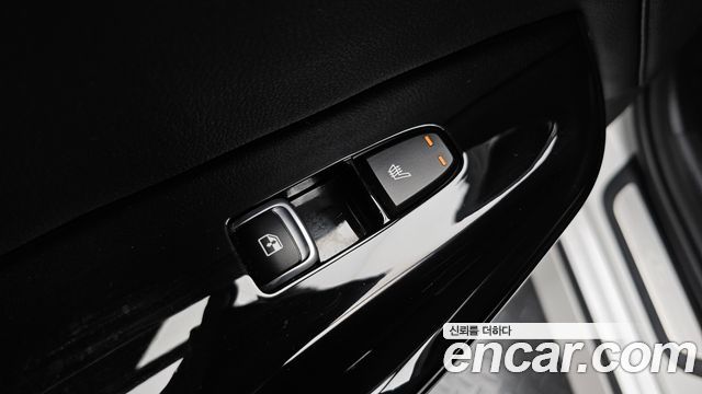 Kia K5 (III) 2.0 Noblesse 2024 — фото 32