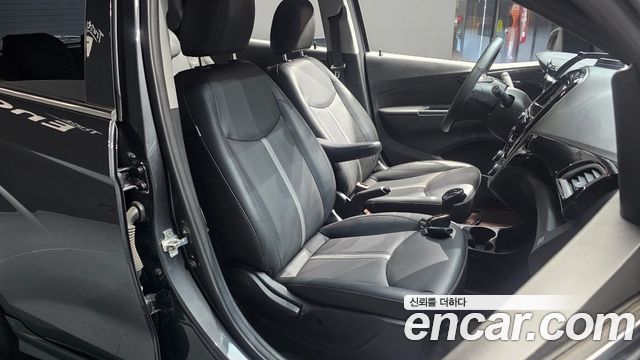 Chevrolet Spark Premier 2022 — фото 12