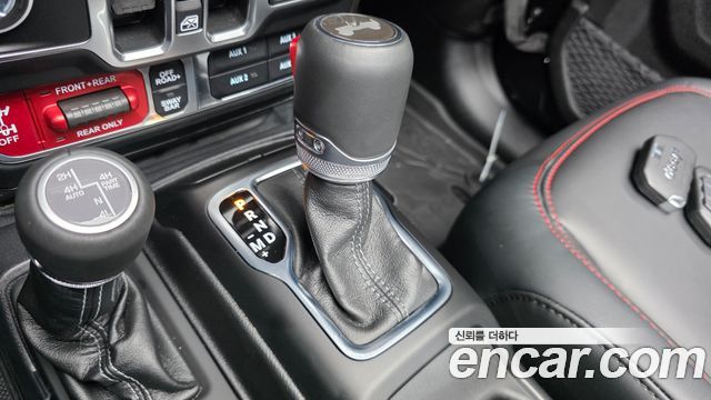 Jeep Wrangler (JL) 2.0 Rubicon Power Top 4Door 2025 — фото 9