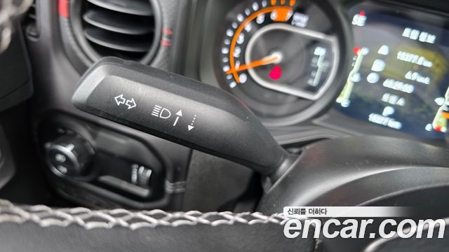 Jeep Wrangler (JL) 2.0 Rubicon Power Top 4Door 2025 — фото 30
