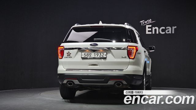 Ford Explorer 2.3 Limited 4WD 5th 2019 — фото 4