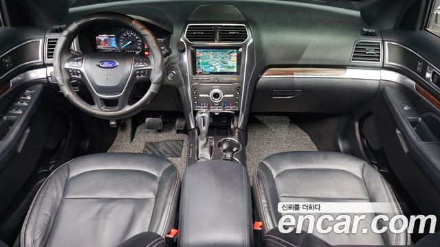 Ford Explorer 2.3 Limited 4WD 5th 2019 — фото 7