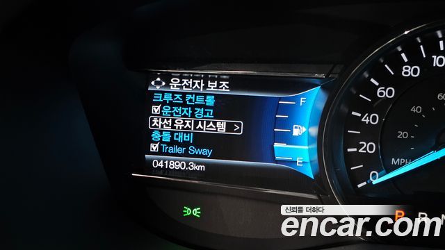 Ford Explorer 2.3 Limited 4WD 5th 2019 — фото 16