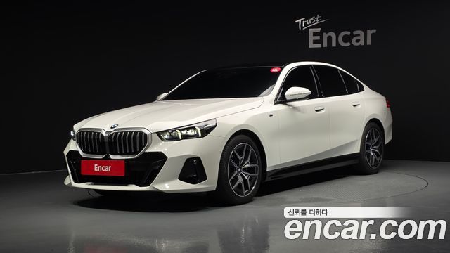 BMW 5 Series (G60) 520i M Sport 2025 — фото 1