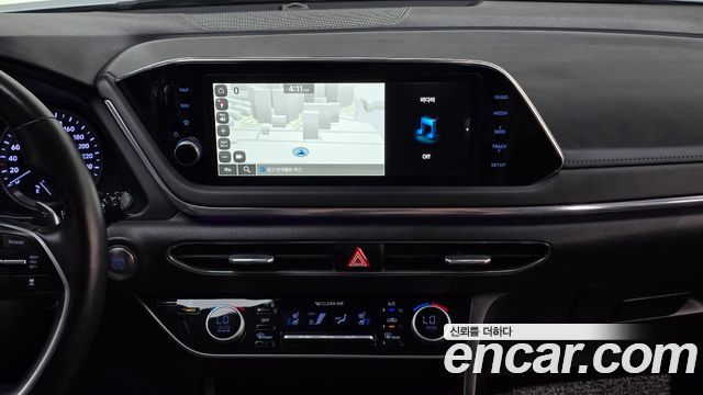 Hyundai Sonata (DN8) 2.0 Premium Plus 2022 — фото 23