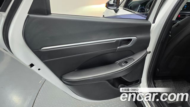 Hyundai Sonata (DN8) 2.0 Premium Plus 2022 — фото 31