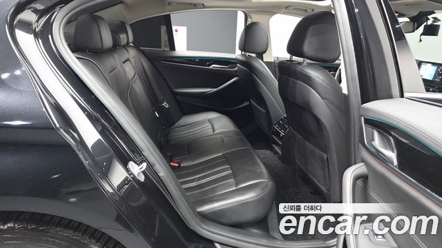 BMW 5 Series (G30) 520i Luxury 2018 — фото 12