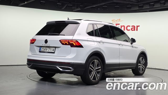 Volkswagen Tiguan (II) 2.0 TDI Prestige 2023 — фото 2