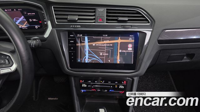Volkswagen Tiguan (II) 2.0 TDI Prestige 2023 — фото 14