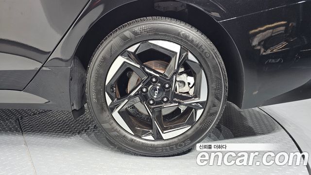 Kia K5 (III) 2.0 Prestige 2025 — фото 27