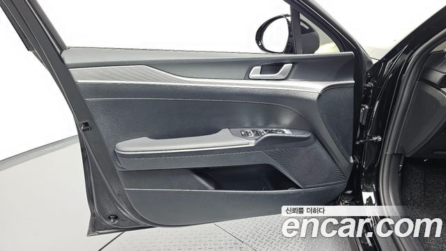 Kia K5 (III) 2.0 Prestige 2025 — фото 30