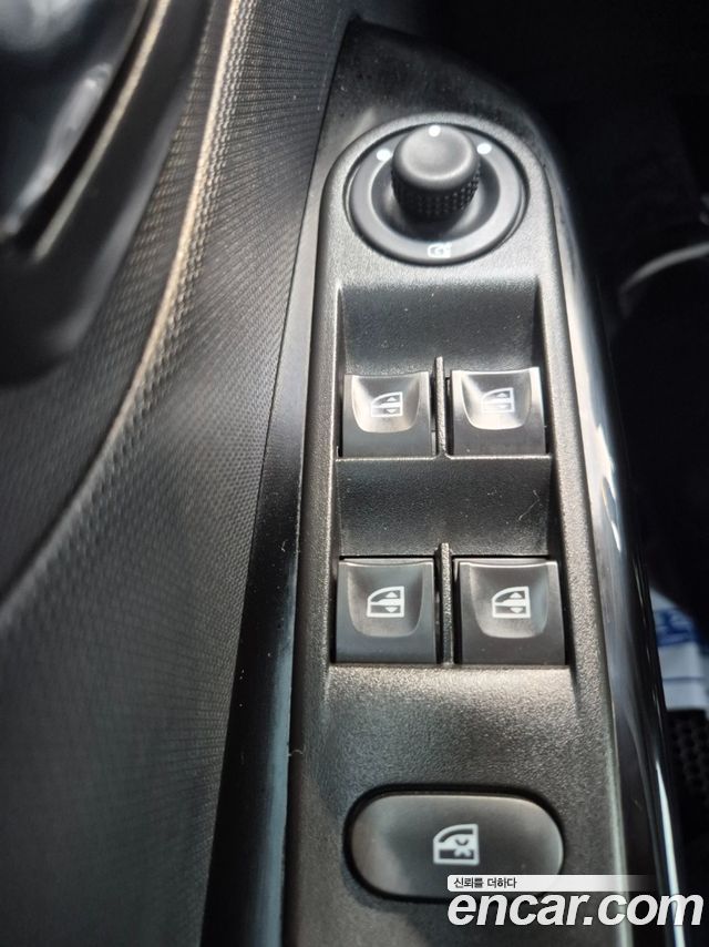 Renault Korea QM3 RE Signature 2015 — фото 16