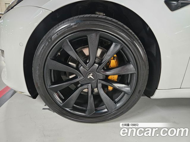 Tesla Model 3 Long Range AWD 2022 — фото 5