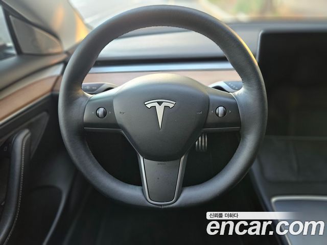 Tesla Model 3 Long Range AWD 2022 — фото 7