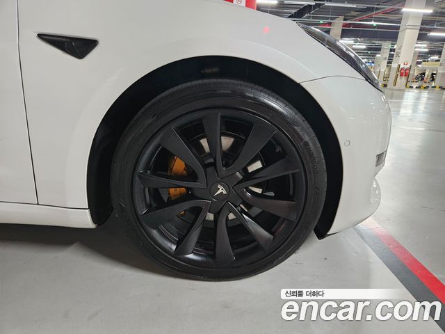Tesla Model 3 Long Range AWD 2022 — фото 23