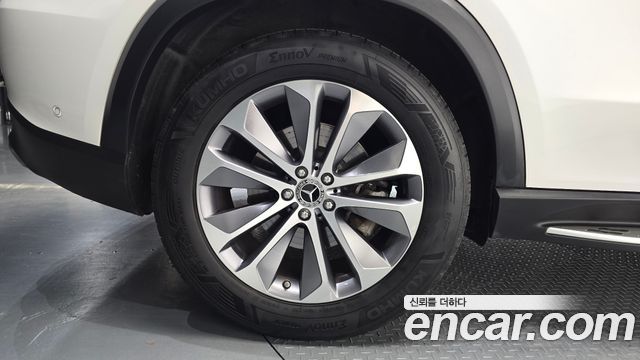Mercedes-Benz GLE-Class (W167) GLE300d 4MATIC 2023 — фото 5