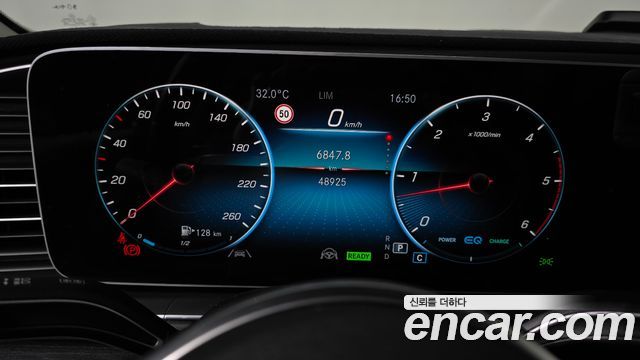 Mercedes-Benz GLE-Class (W167) GLE300d 4MATIC 2023 — фото 8