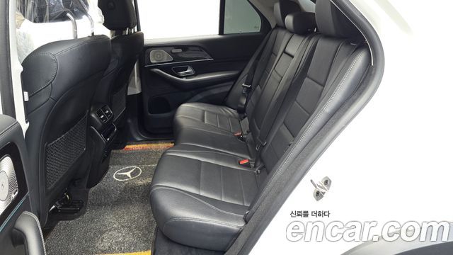 Mercedes-Benz GLE-Class (W167) GLE300d 4MATIC 2023 — фото 12