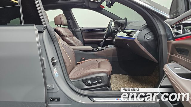 BMW 6 Series GT (G32) 630i xDrive M Sport 2021 — фото 26