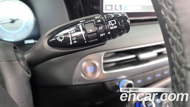 Hyundai Palisade Gasoline 3.8 2WD Calligraphy Black Edition 2024 — фото 33