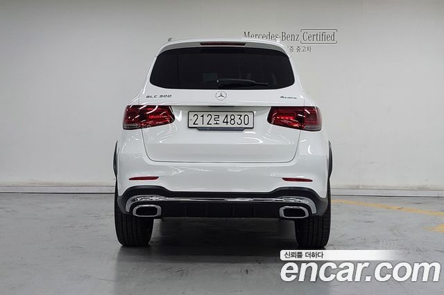 Mercedes-Benz GLC-Class (X253) GLC300 4MATIC 2022 — фото 4