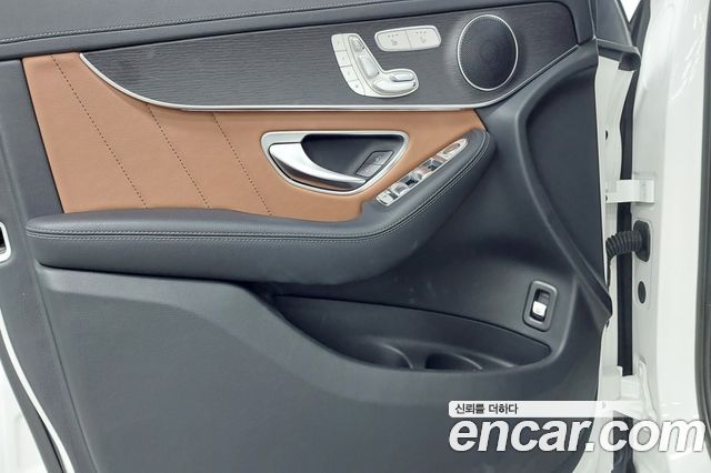 Mercedes-Benz GLC-Class (X253) GLC300 4MATIC 2022 — фото 19