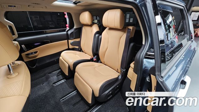 Kia Carnival (IV) Gasoline 7-Seater Signature 2021 — фото 12