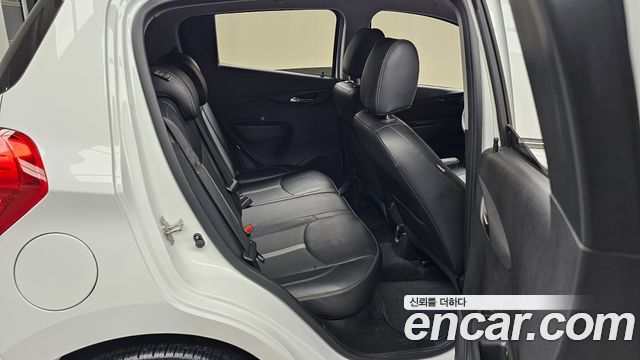 Chevrolet Spark Premier 2022 — фото 11