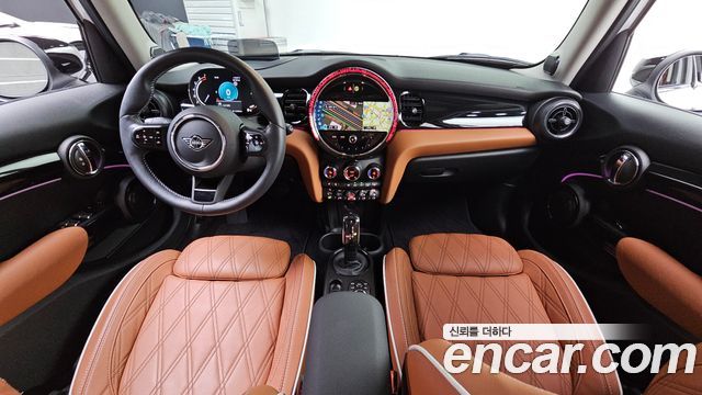MINI Cooper S 5Door Classic Third Generation 2024 — фото 7
