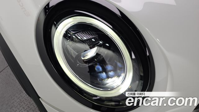 MINI Cooper S 5Door Classic Third Generation 2024 — фото 28